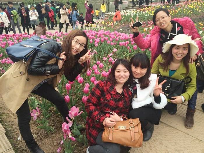 在此祝我们荣丰的所有女士节日快乐