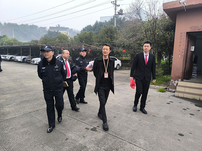 相信在法院的有力支持与指导下